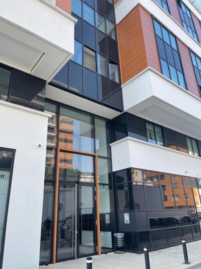 A Blok Top Living ベオグラード エクステリア 写真